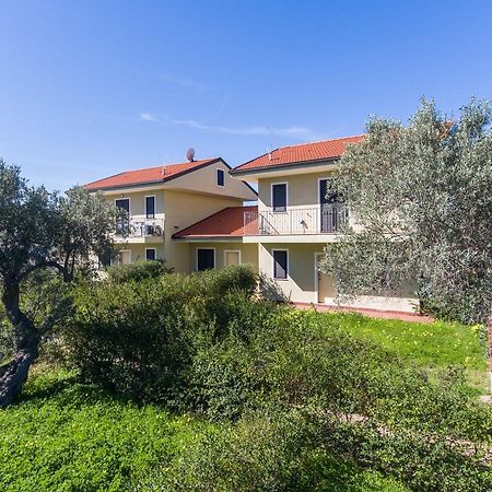 Crucoli Residence Torretta Beach المظهر الخارجي الصورة
